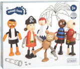 Lille fod - bøjelige piratfigurer i træ, 6 stk.