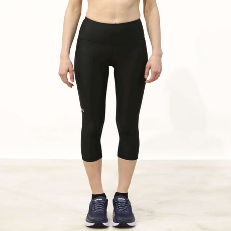 Under armour tech hi capri-blk sportsbukser til kvinder - sort - hvid