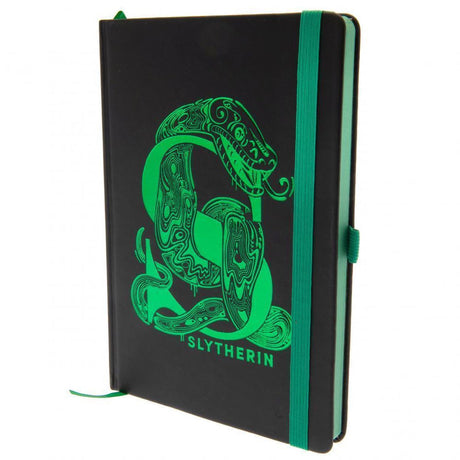 Hul i væggen harry potter - premium a5 notesbog - slytherin