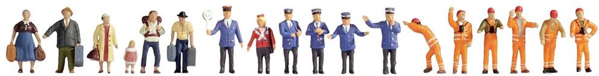 Noch 16122 h0 figurer malet på stationen, stående