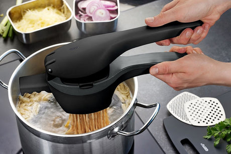 Gefu presco kartoffelpresser – purépresser i rustfrit stål – til puré, gnocchi og spaetzle – tåler opvaskemaskine