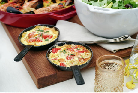 Staub stegepande sort - ø 12 cm 150 ml - emaljeret non-stick belægning
