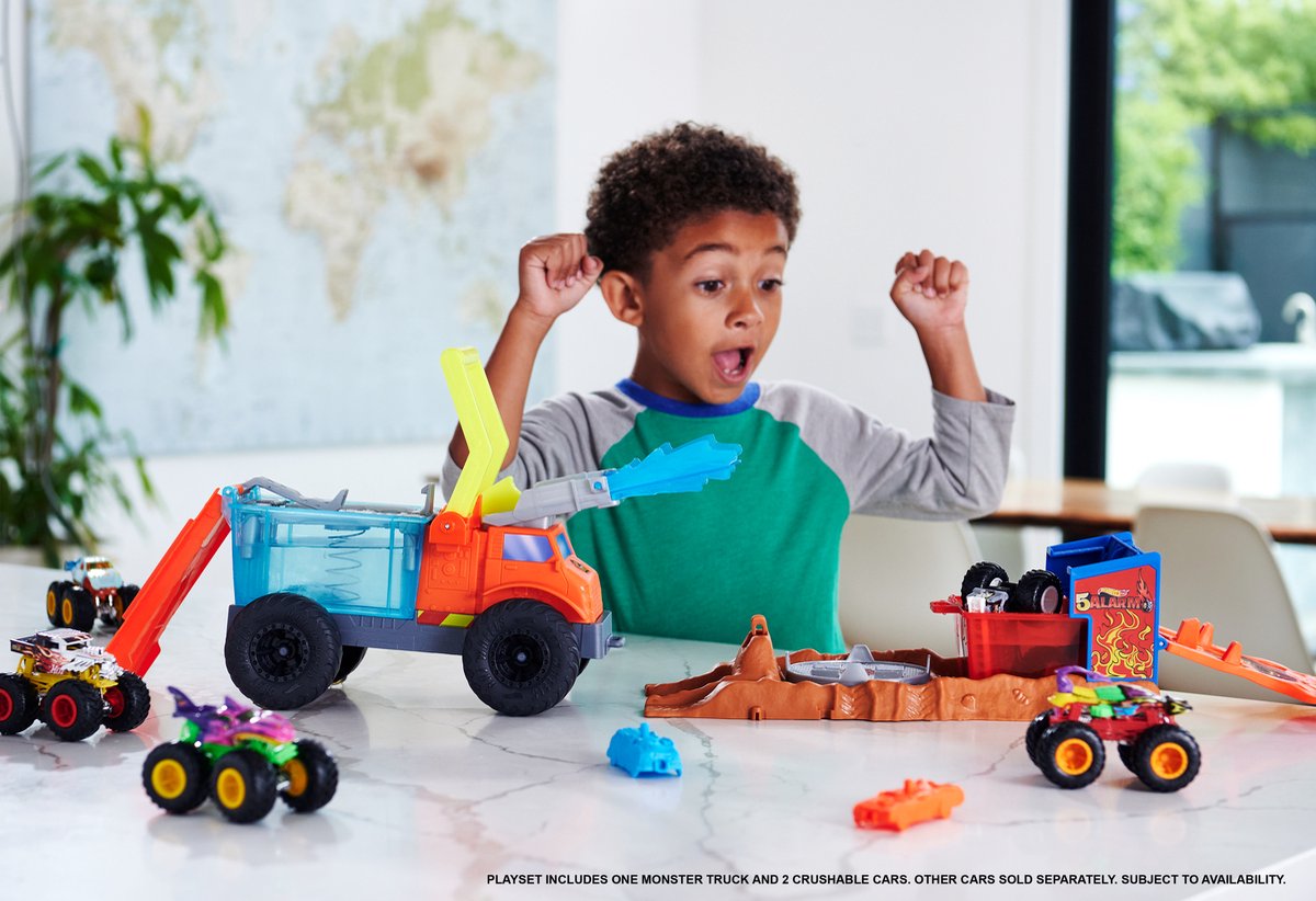Hot wheels - monster trucks arena bashers farveskiftere 5 alarm redning - legesæt