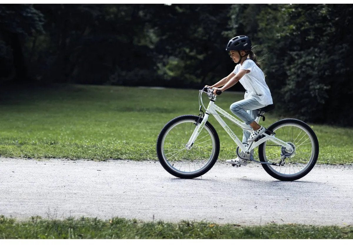 Abus cykelhjelm youn-i 2.0 - med lys til børn, teenagere og unge voksne - til piger og drenge - grå, str. m