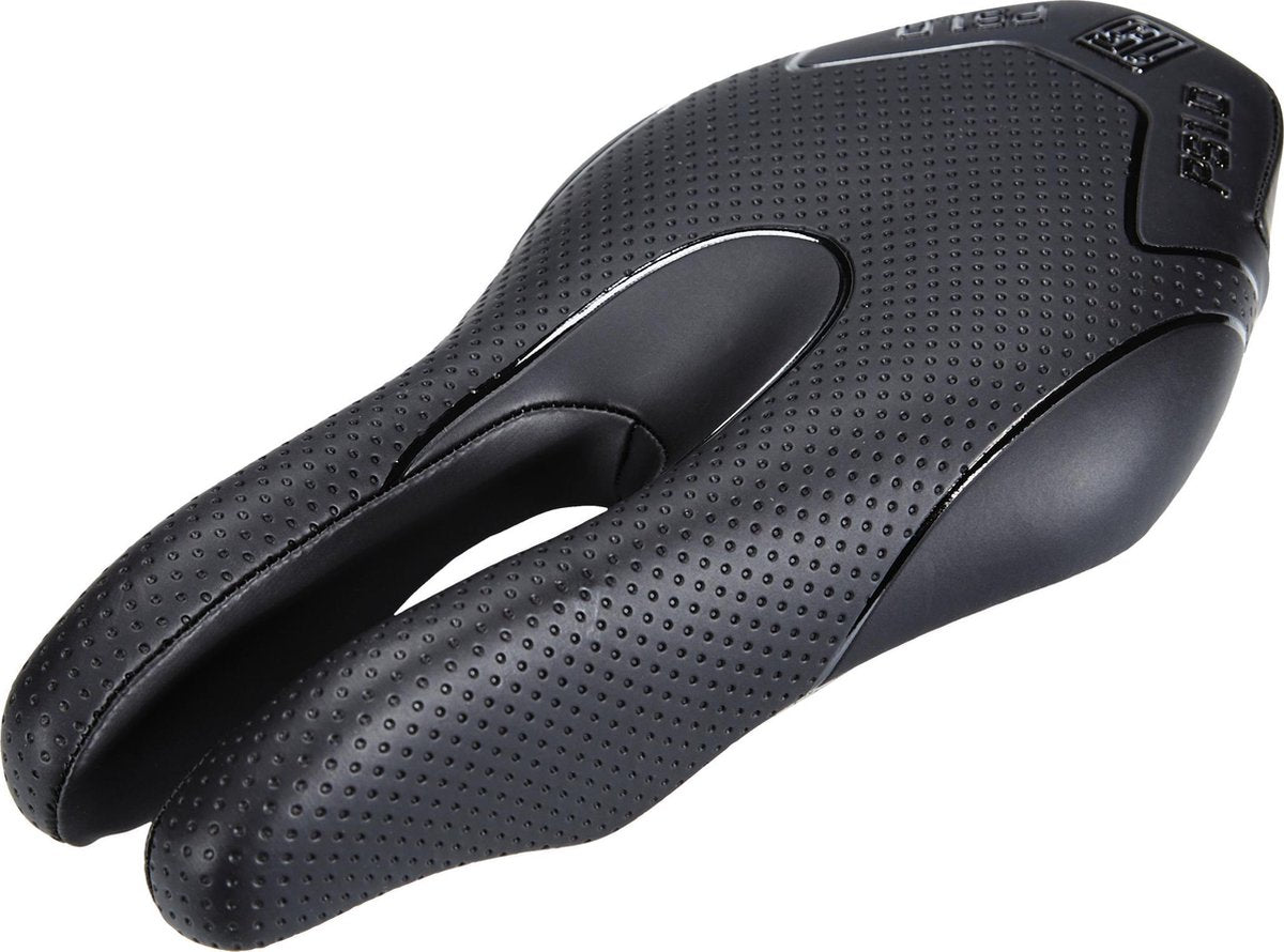 Sadel i samarbejde med PS1.0 Performance Short
