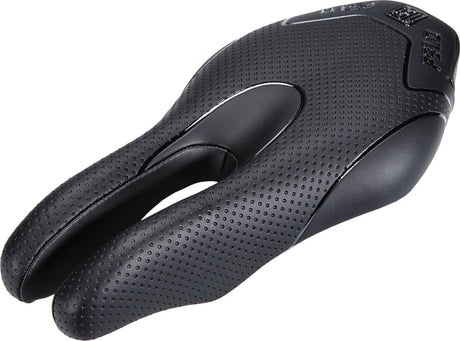 Sadel i samarbejde med PS1.0 Performance Short