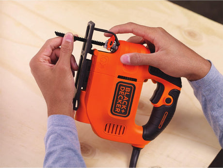 Black+decker 520w stiksav. lige snit. bøjninger og 45° affasninger. variabel hastighed - ks701ek-qs