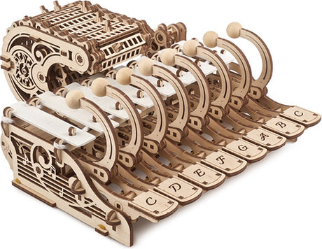 Ugears mekaniske celesta