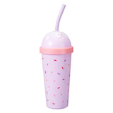 Drinkbeker met rietje