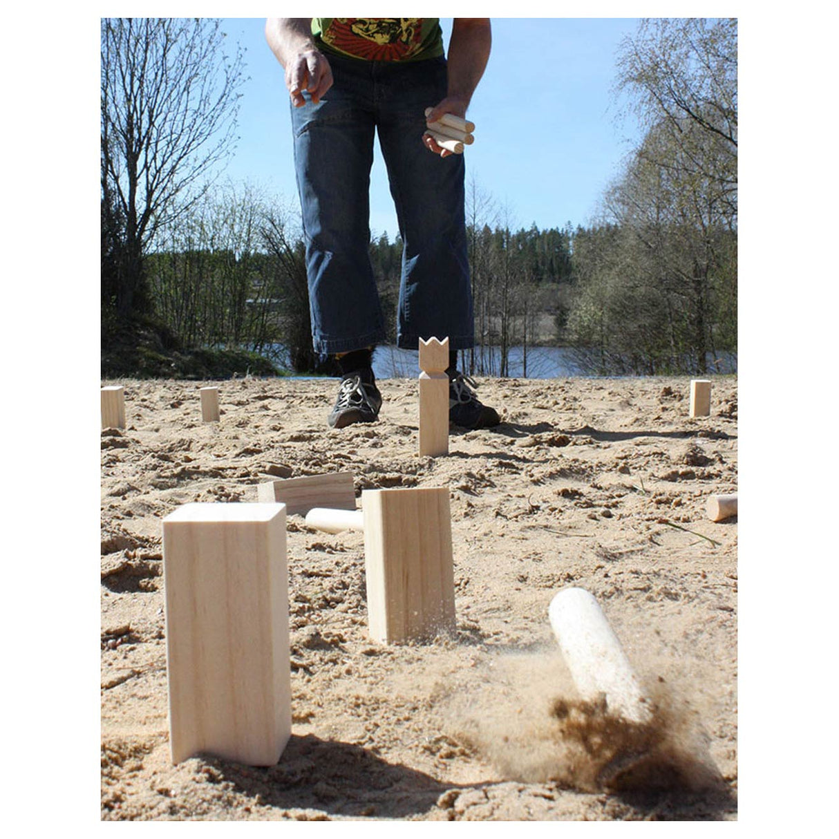 Tactic kubb – fange- og kastespil – originalt svensk kastespil i praktisk bærbar æske – bæredygtigt fyrretræ