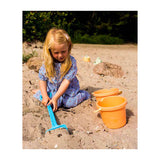 Dantoy skovl legetøj - robust plastik skovl 55cm flerfarvet.