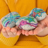 Totum håndværkssæt dekorere sten med søstjerner inkl. 350+ rhinestones - rock søstjerne gave tip kreativt legetøj til piger og drenge håndværk