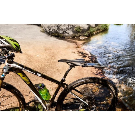 Polisport bageste fender s-mudder længe på Saddle Bridge 16-29