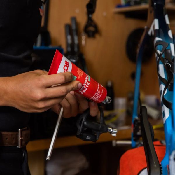 MontagePasta Tube Cyclon 150 ml