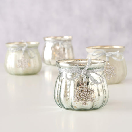 Boltze home fyrfadsstage glas caszina med glitter vedhæng h7,5cm dia8cm sølvbeige