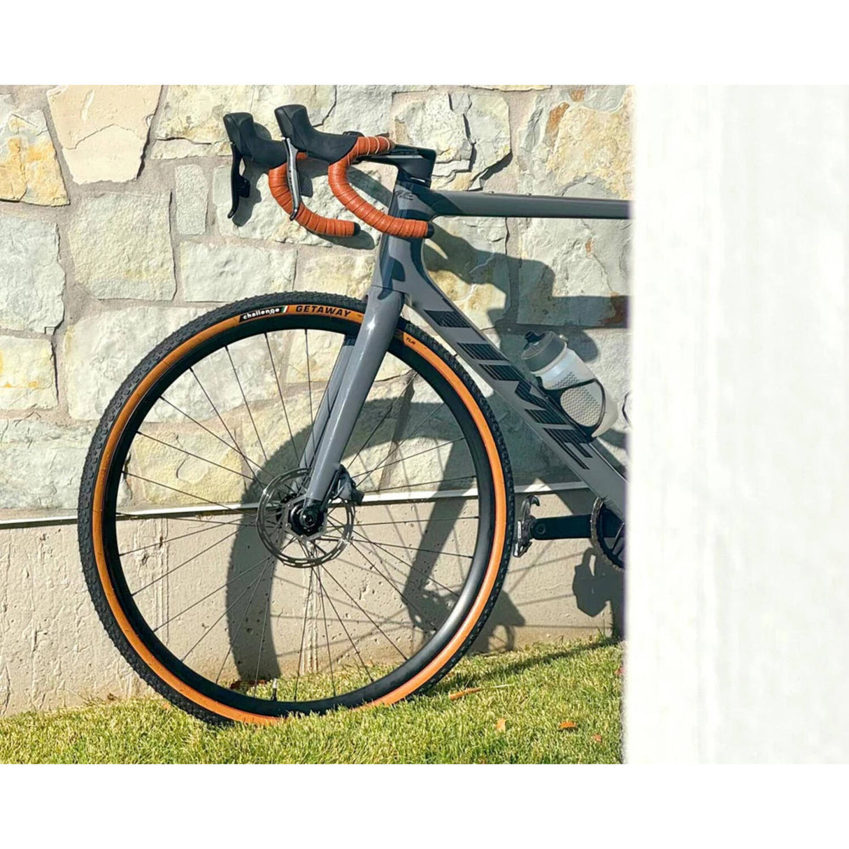 Challenge - getaway race tlr 700x40c sort brun