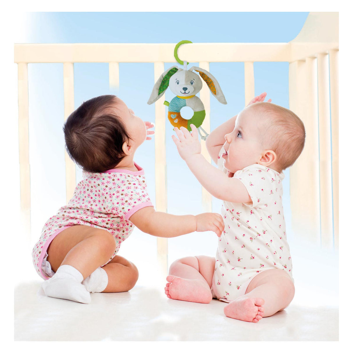 Clementoni baby dejlig blød rangle kanin