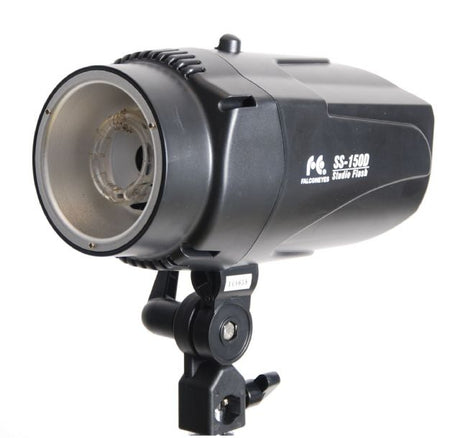 Falcon eyes studio flash ss-150d