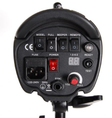 Falcon eyes studio flash TF-601 digital
