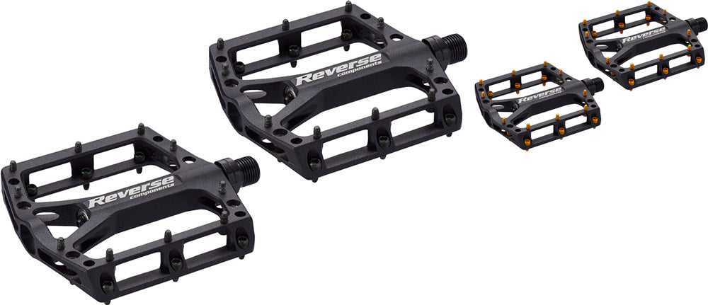 Omvendte komponenter sorte one platform pedaler
