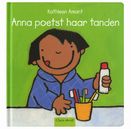 Central Book House Anna børster sine tænder