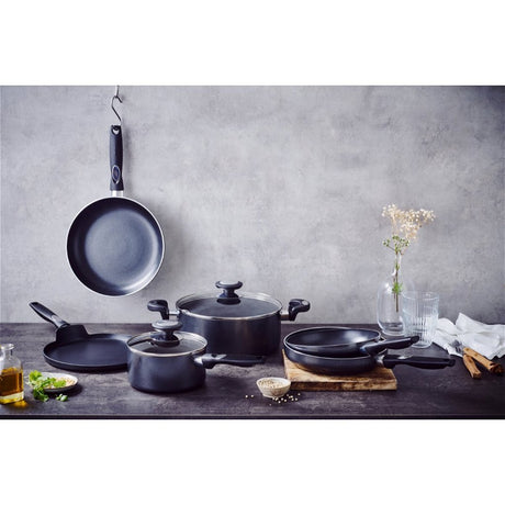 Beka pro induc pandekagepande med keramisk non-stick belægning - pfas fri - ø 24cm