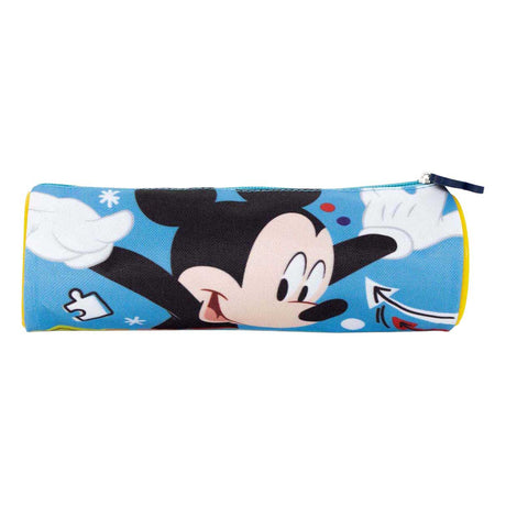 Mickey mouse pose