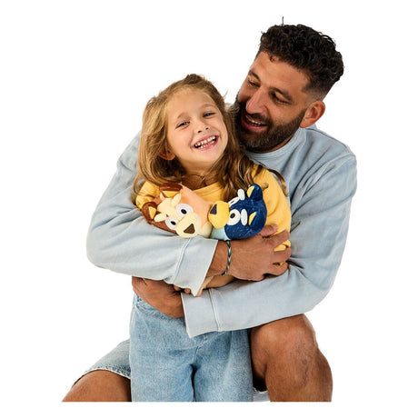 Elglegetøj Bluey Cuddle Plush - Mor Chilli