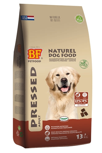 Bf petfood kødbunker presset