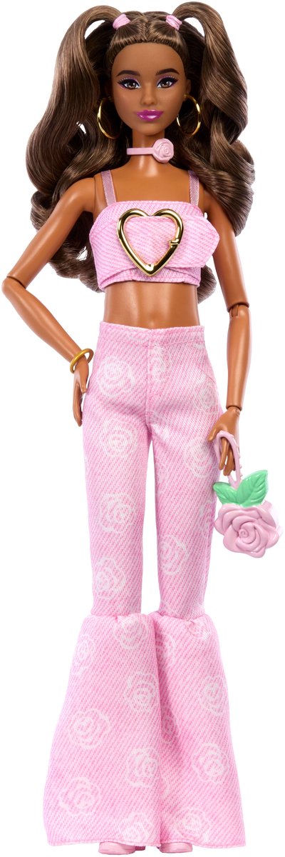 Barbie deluxe style - pink denim crop top og brunt hår - mode dukke
