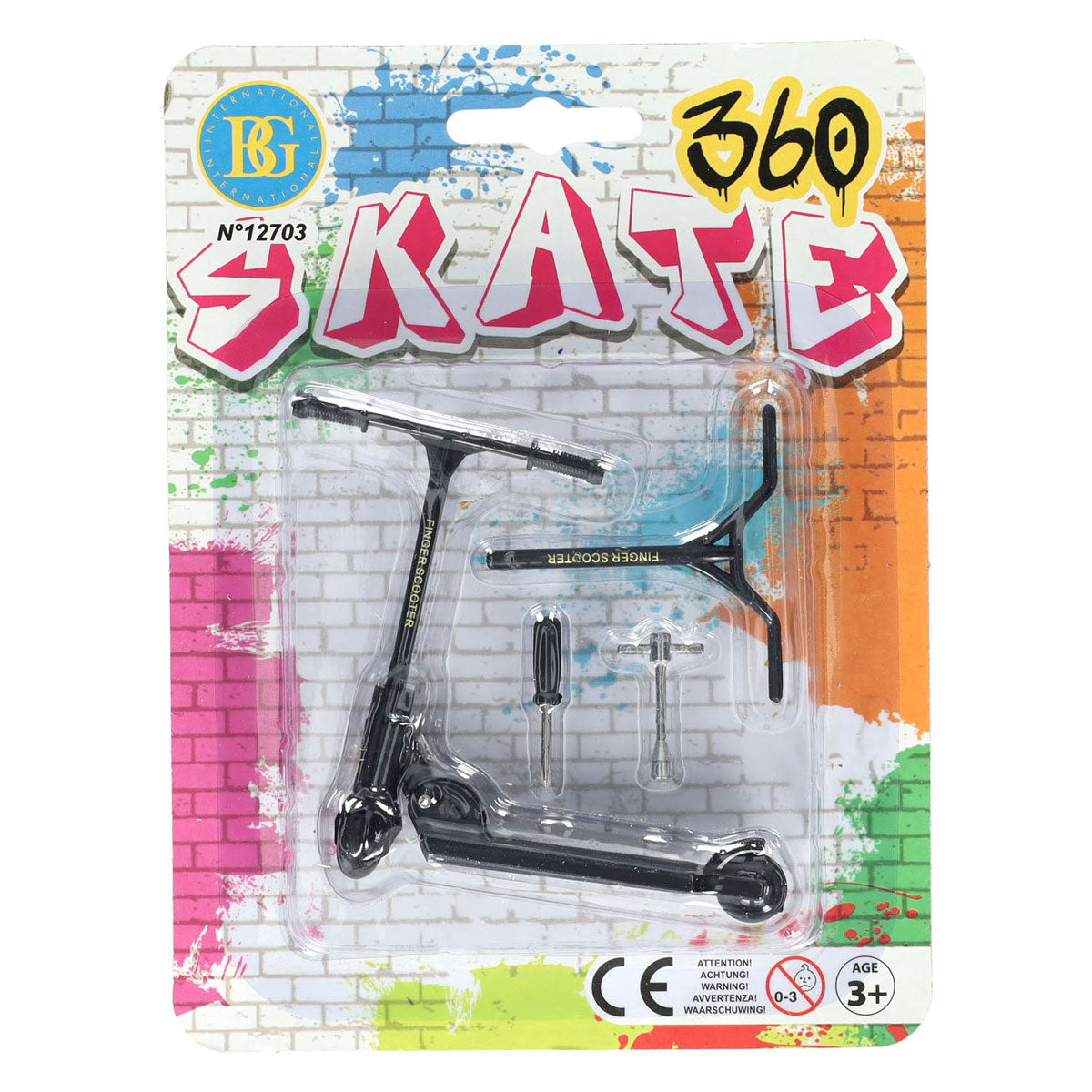 Finger stunt scooter