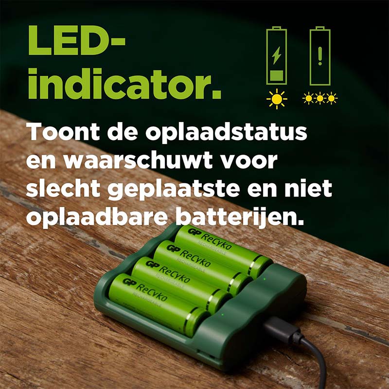 GP USB -batterioplader + 4 x AA -batterier 2100mAh Nimh