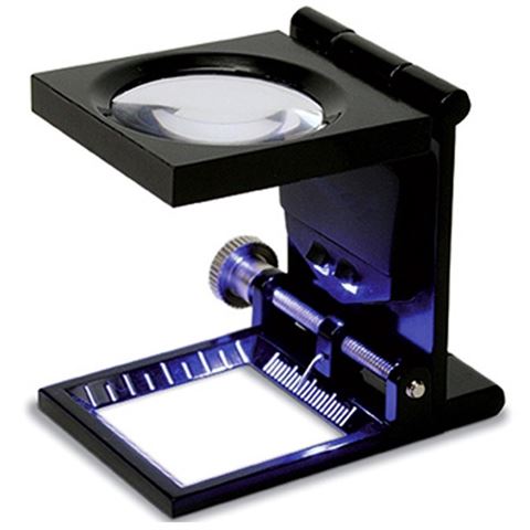 Konus -kursus Cleller 6x med LED