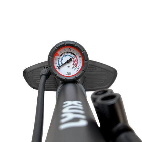 Lynx cykelpumpe med manometer sort