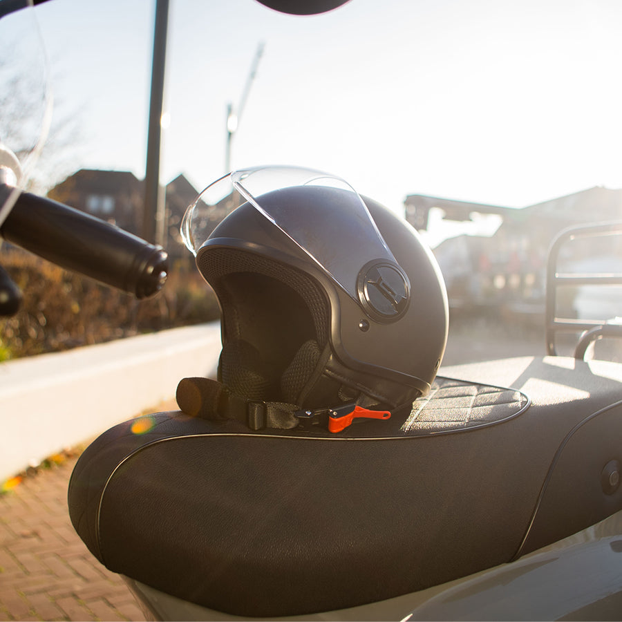 Pro-Tect Protect Urban Helmet XL til scooter og cykel ECE Quality Mark Black