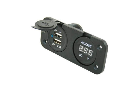 Power line digitalt voltmeter 10-30v og 2x USB-A oplader max. 3.1a ladestrøm indbygget