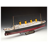 Revell Gift satte 100 år Titanic
