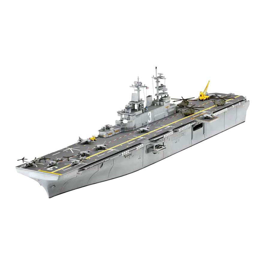 Revell modelsæt - us navy assault carrier hveps klasse 1:700 - 142 stk.