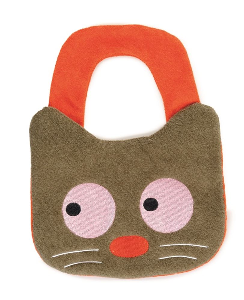 Bib cat millie