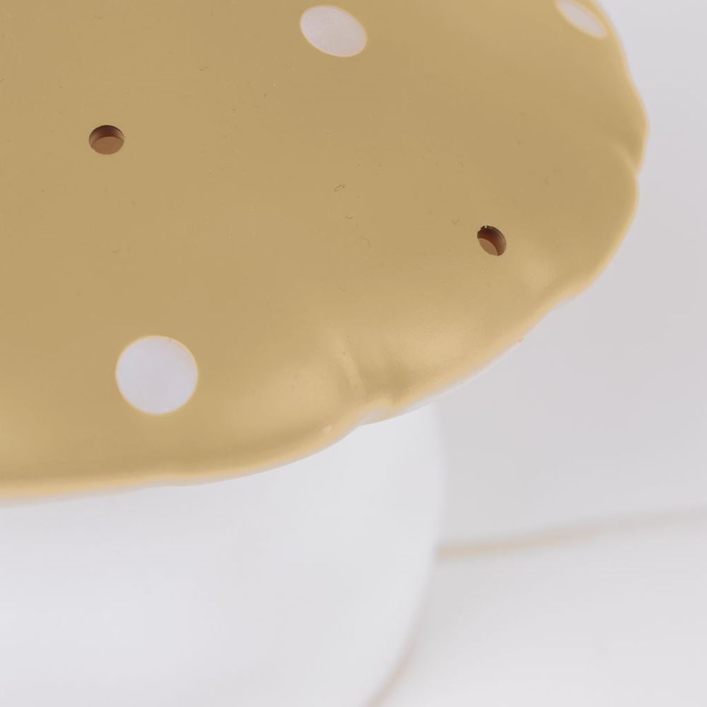Egmont lampe svampemokka + lysdæmper.