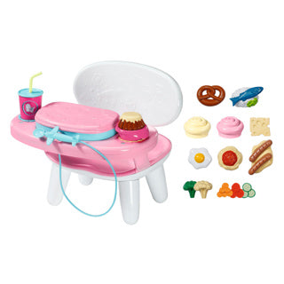 Baby born lunch time table