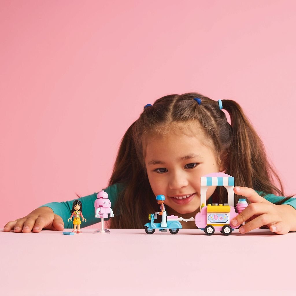 Lego friends 42643 candy stativ og scooter