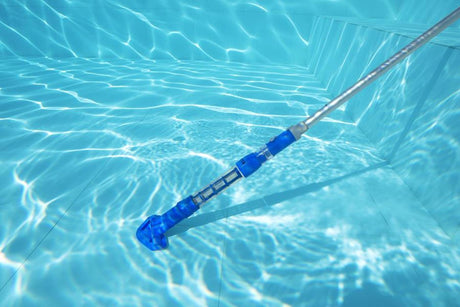 Bestway flowclear aquasurge genopladelig poolstøvsuger