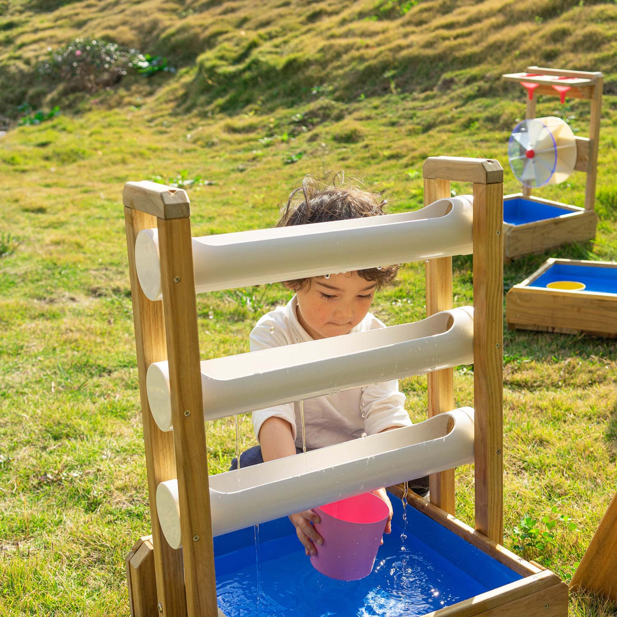 Klassisk World Wood Water Play Table Waterfall