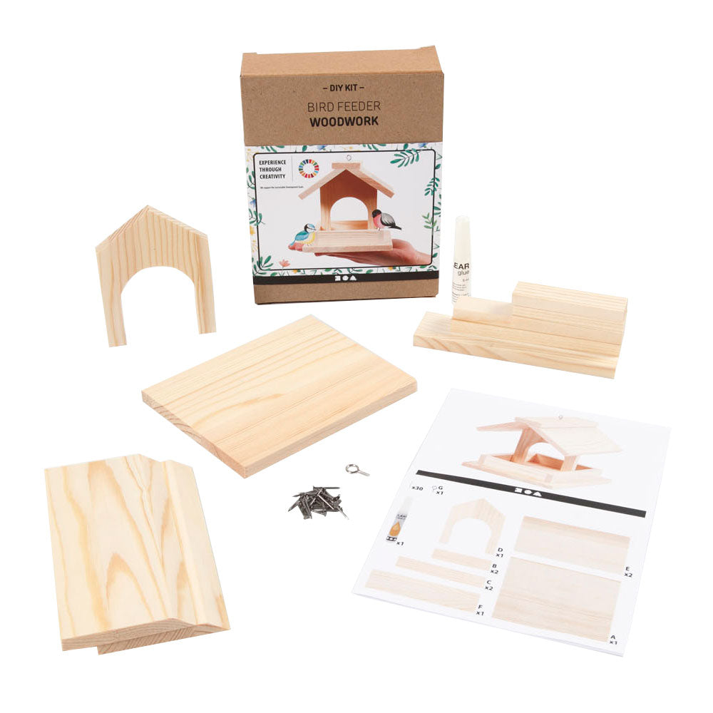 Creativ virksomhed https: www.cchobby.nl fuglefoderhus-h-12-5-cm-d-14-5-cm-w-11-5-cm-1-piece