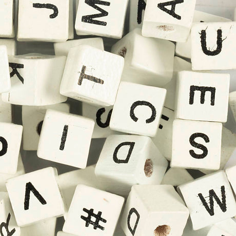 Creativ virksomhed https: www.cchobby.nl letterbeads-a-z-en-blanco-size-8x8-mm-holesize-3-mm-white-96-div-1-doos