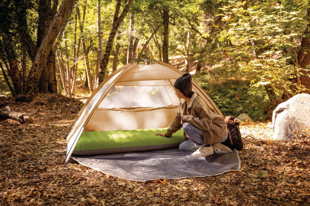 Intex 64097NP Truaire Twin Dura-Beam Camping Madras med QuickFill USB150 Air Pump 191x76x17cm