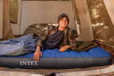Intex 64011 truaire twin dura-beam campingmadras 191x99x22 cm + quickfill USB150 pump blå