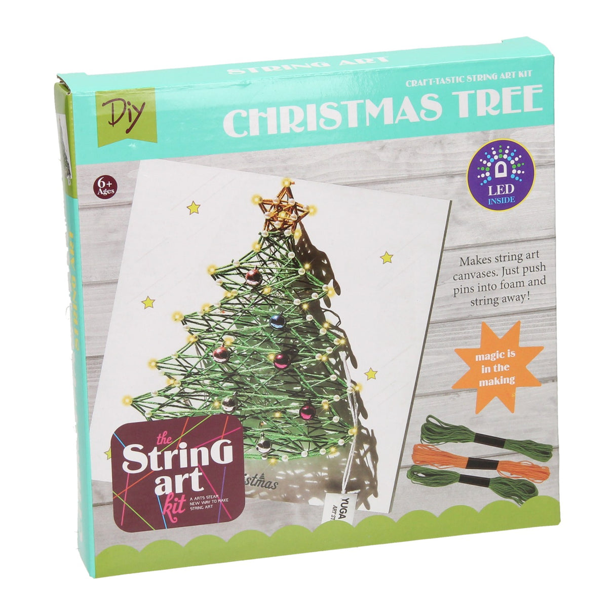 String art juletræ med LED lys