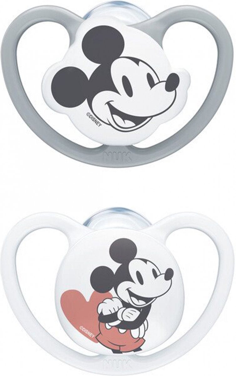Nuk sæt med 2 space mickey sutter - 6-18 måneder